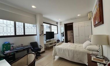 Casa en venta, sector Samborondón en Isla Mocoli Golf