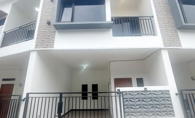 Dijual Rumah Sangat Strategis di Bekasi Barat