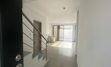 Casa en venta, sector La Aurora en ciudad del valle