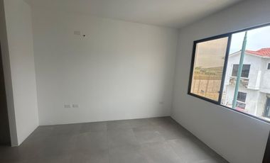 Casa en venta, sector La Aurora en ciudad del valle