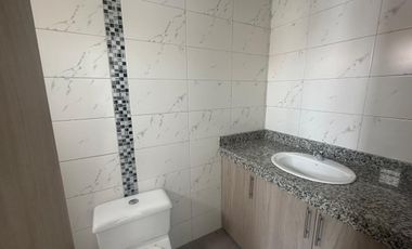 Casa en venta, sector La Aurora en ciudad del valle