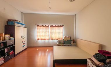 Prime-Location Home Office on Navamin Road! Move-in ready, ideal for both residential and office use. For sale: Prinluck Navamin 54