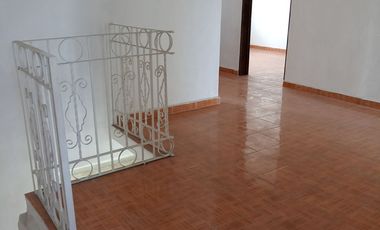 CASA PARA INVERSION SOBRE AVENIDA PARA USO COMERCIAL EN METEPEC