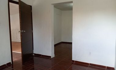 CASA PARA INVERSION SOBRE AVENIDA PARA USO COMERCIAL EN METEPEC
