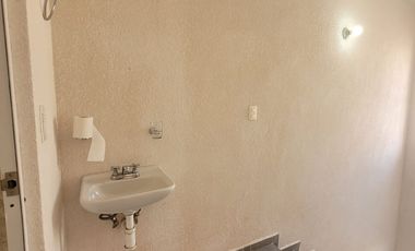 VENTA CASA 3 RECÁMARAS RECIÉN REMODELADA. A 15 MINS DEL AIFA