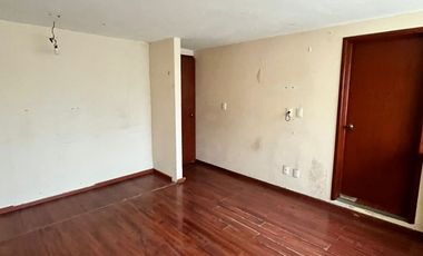 ¡EXCELENTE OPORTUNIDAD! CASA EN VENTA LISTA PARA ESCRITURAR UBICADA EN LOMAS DE PUERTA GRANDE, ALVARO OBREGON. PRECIO DE OPORUNIDAD