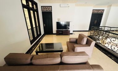 RUMAH POOL VILLA BUKIT REGENCY VBR