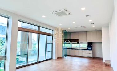 VIVE Rama 9 – Krungthep Kreetha Road