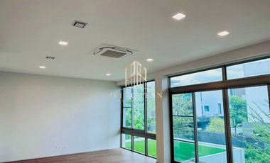 VIVE Rama 9 – Krungthep Kreetha Road