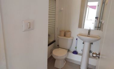 Amplio Depto. 3D/1B con Terraza y Vista a Cordillera | A Pasos de Metro EcuadorPrecio: $395.000