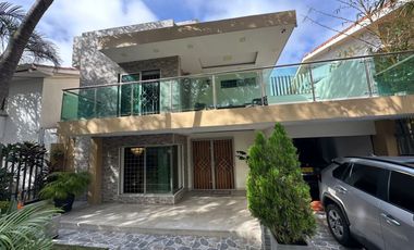 Casa independiente en Altos de Riomar