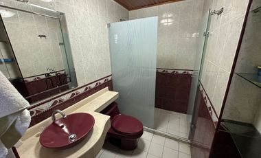 Casa independiente en Altos de Riomar