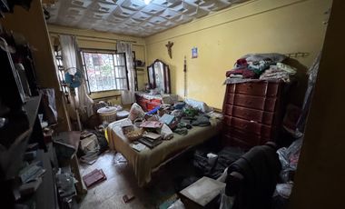 En Venta Casa Rentera en Calles Cuenca y Gomez Rendón de Guayaquil.