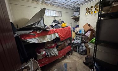 En Venta Casa Rentera en Calles Cuenca y Gomez Rendón de Guayaquil.