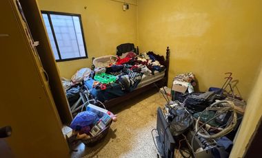 En Venta Casa Rentera en Calles Cuenca y Gomez Rendón de Guayaquil.
