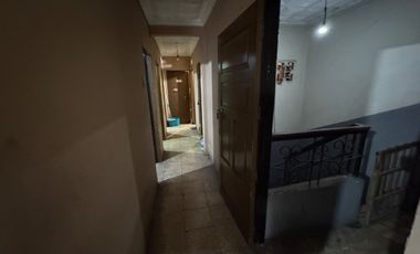 En Venta Casa Rentera en Calles Cuenca y Gomez Rendón de Guayaquil.