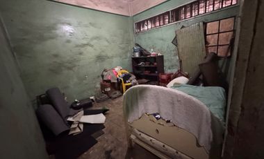En Venta Casa Rentera en Calles Cuenca y Gomez Rendón de Guayaquil.