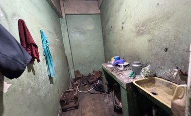 En Venta Casa Rentera en Calles Cuenca y Gomez Rendón de Guayaquil.