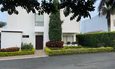 ARRIENDO CASA EN LA MORADA A LAS AFUERAS DE CALI VALLE DEL CAUCA
