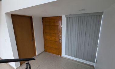 Renta de Casa Cerca de Universidad Cuauhtemoc Qro