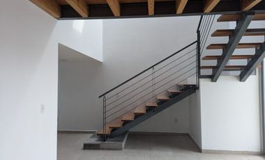 Renta de Casa Cerca de Universidad Cuauhtemoc Qro
