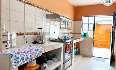 VENDO BONITA CASA  URBANIZACION, CAJAMARCA