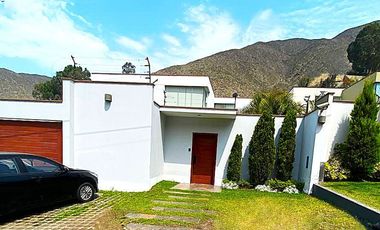 Alquiler De Casa En Zona Exclusiva: Pachacamac, Límite Con La Molina!!!