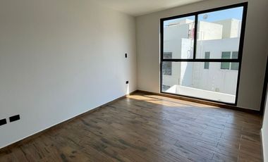 RENTA DE CASA NUEVA EN LOMAS DE ANGELÓPOLIS 2, PUEBLA