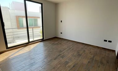 RENTA DE CASA NUEVA EN LOMAS DE ANGELÓPOLIS 2, PUEBLA