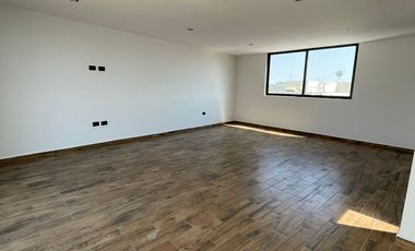 RENTA DE CASA NUEVA EN LOMAS DE ANGELÓPOLIS 2, PUEBLA