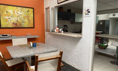 VENDO MAGNÍFICA CASA EN JARDINES DE CUERNAVACA (ZONA DORADA), UN NIVEL, SEGURIDAD
