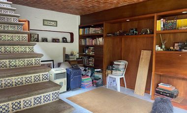 VENDO MAGNÍFICA CASA EN JARDINES DE CUERNAVACA (ZONA DORADA), UN NIVEL, SEGURIDAD