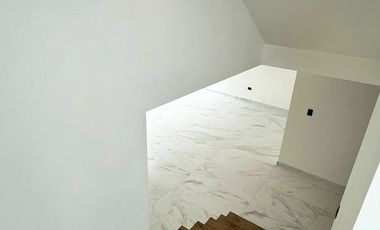 RENTA DE CASA NUEVA EN LOMAS DE ANGELÓPOLIS 2, PUEBLA