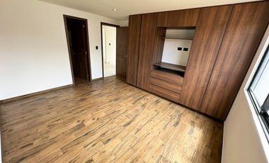 RENTA DE CASA NUEVA EN LOMAS DE ANGELÓPOLIS 2, PUEBLA