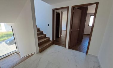 RENTA DE CASA NUEVA EN LOMAS DE ANGELÓPOLIS 2, PUEBLA