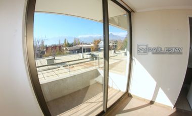 Arrendamos Depto. en pleno centro con hermosa vista a la cordillera