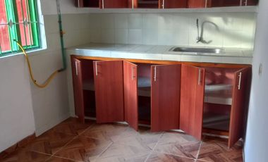 Casa con 3 apartamentos independientes