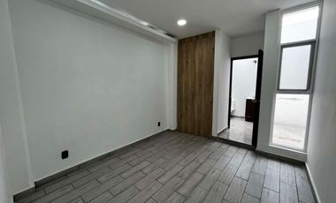 Casa en Venta Univel en Villas del Descanso