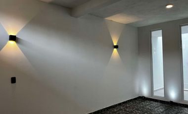 Casa en Venta Univel en Villas del Descanso