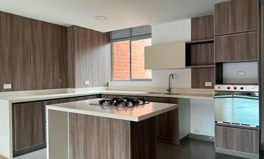 Apartamento en arriendo en el sector Las Brujas, Envigado