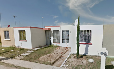 REMATE BANCARIO EN VENTA EN Arroyo Cuellar 224, Los Ruiseñores, 45314 Los Ruiseñores, Jal., México