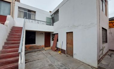 Venta de casa en San Juan de Miraflores (Para terreno) Cerca a colegio Maristas