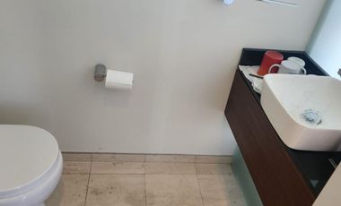 Venta Local en Corporativo Atrás de Averanda