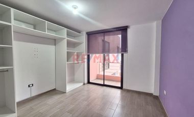 Alquilo Departamento 3Er Piso 150M2 Mas Azotea Urb. Los Jardines