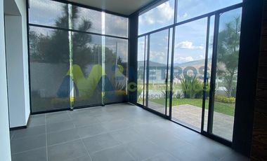 CASA en VENTA en LOS OLIVOS TRES MARÍAS