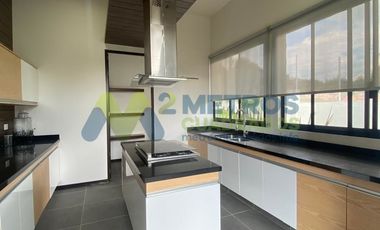 CASA en VENTA en LOS OLIVOS TRES MARÍAS