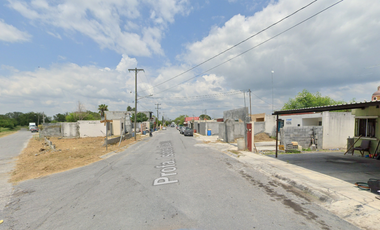 Casa en venta ¡REMATE BANCARIO! -Profa. Isabel Garza, Cerralvo, Nuevo León.