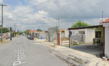 Casa en venta ¡REMATE BANCARIO! -Profa. Isabel Garza, Cerralvo, Nuevo León.