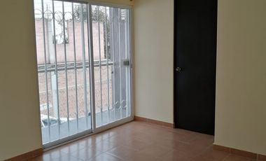 CASA EN VENTA UBICADA EN SANTA MARIA NATIVITAS, CALIMAYA. ¡EXCELENTE PRECIO DE OPORTUNIDAD, LISTA PARA HABITAR!