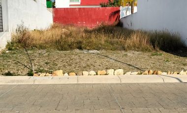 Terreno en Venta en Fraccionamiento Residencial Ixtapan  ¡Vive una Nueva Experiencia!